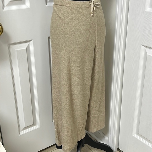 St. John sport knit drawstring pants| Resort 07 GRP 2 - Picture 3 of 12